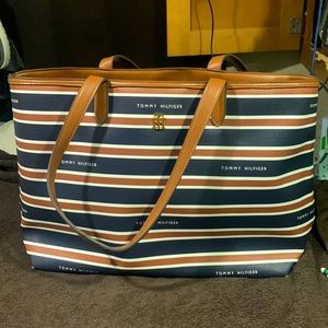Tommy Hilfiger purse for sale